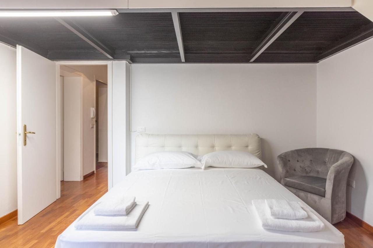 Ubaldini House, Bologna By Short Holidays Экстерьер фото
